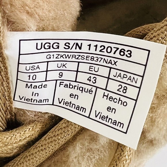 UGG Neumel Cozy Chestnut SheepSkin Lace up Ankle Boots Unisex - Picture 7 of 12